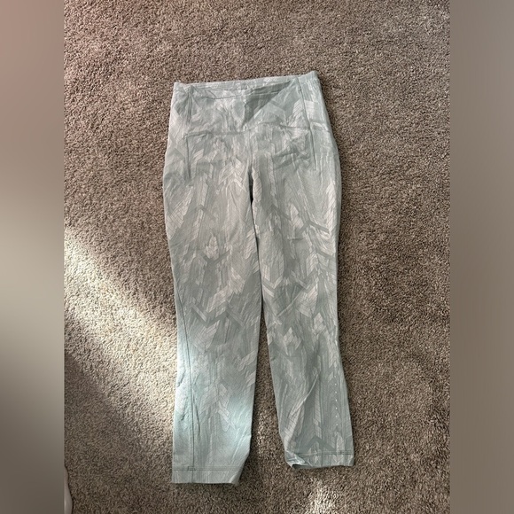 COPY - Lululemon Swift Speed High Rise Crop leggings silver green blue jacquard. - Picture 8 of 11
